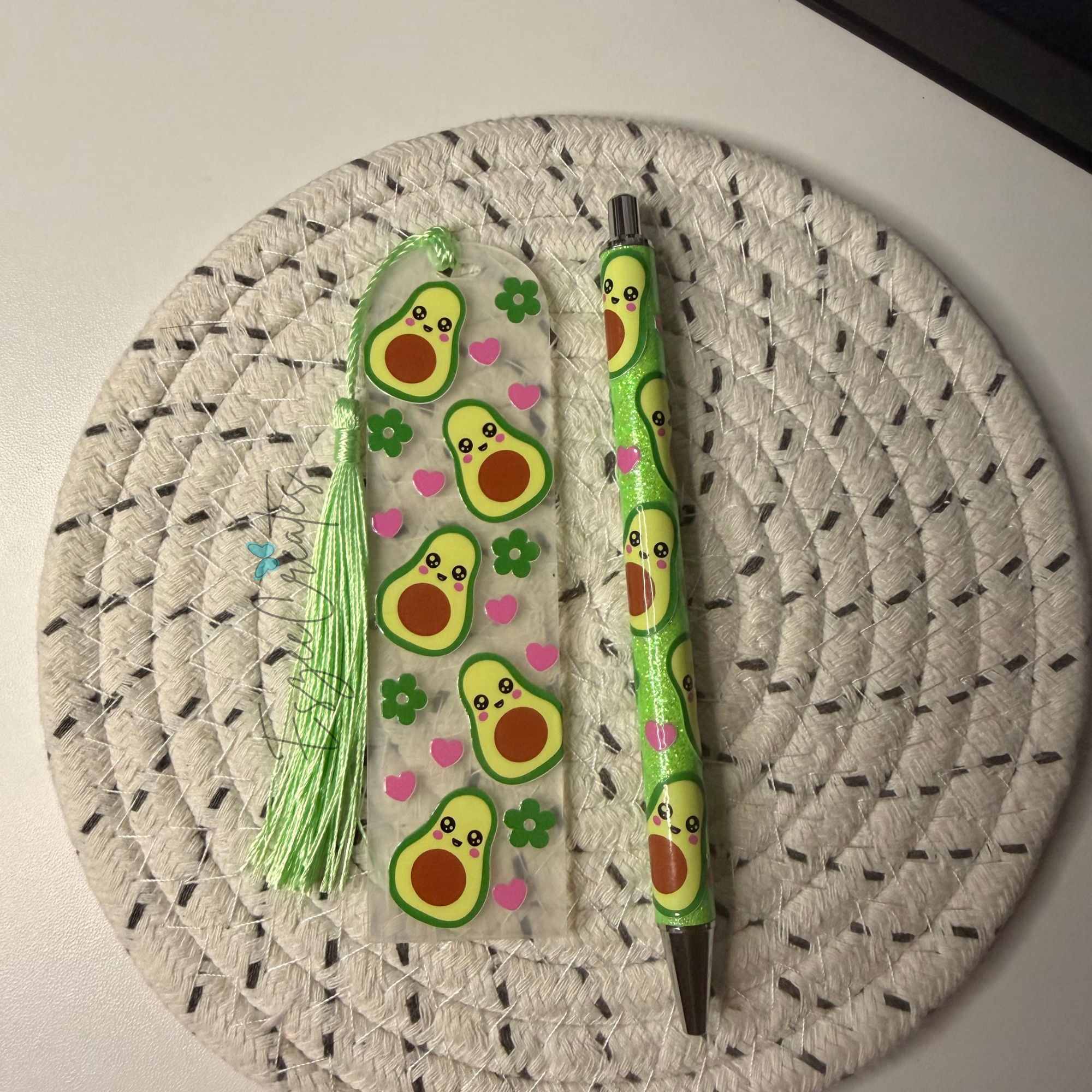 Avocado Bookmark & Pen
